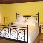 La Maison Tournesol - 3 Bedroom House With Large Garden Near Saumur Nyaraló Saint-Martin-de-la-Place