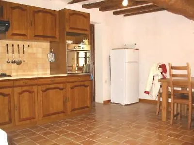 La Maison Tournesol - 3 Bedroom House With Large Garden Near Saumur *
